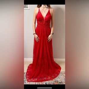 Beautiful Red Prom dress